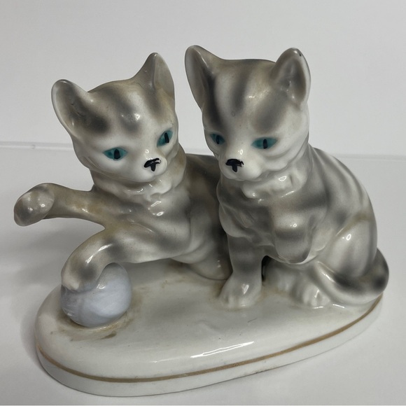 Gold Castle Chikusa Kitten Figurine Vintage Made In Japan - Picture 1 of 7